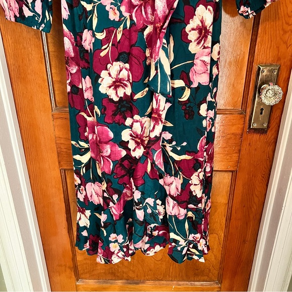 Band of the Free Boho Floral Wrap Dress - Picture 5 of 13